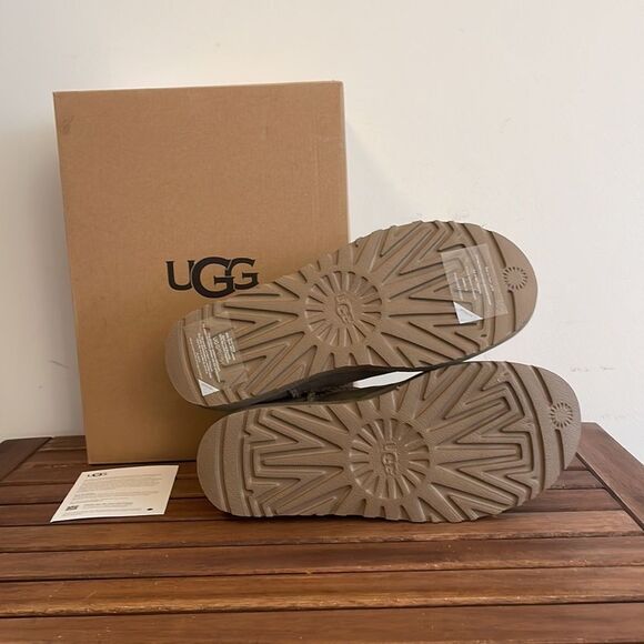 UGG Classic Ultra Mini Booties Antelope US Women Size 10/UK 8/EU 41 - Picture 11 of 14